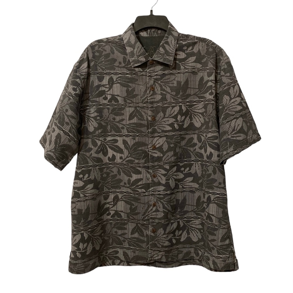 Tommy Bahama Gray Floral Casual Button Down Shirt